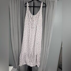 Hollister White Floral Maxi Dress